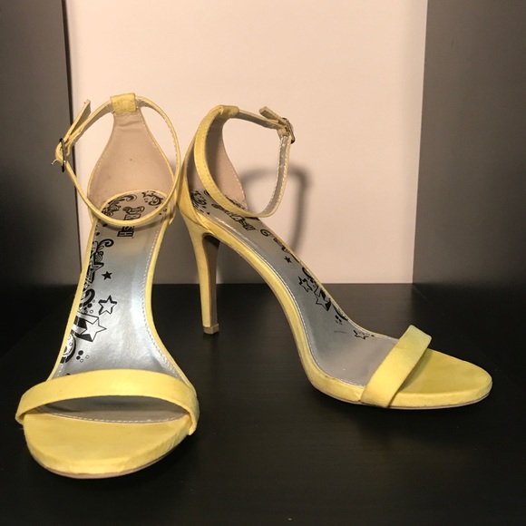 Brash Shoes - 3 x $20 OR 2 x $15 - Yellow high heels